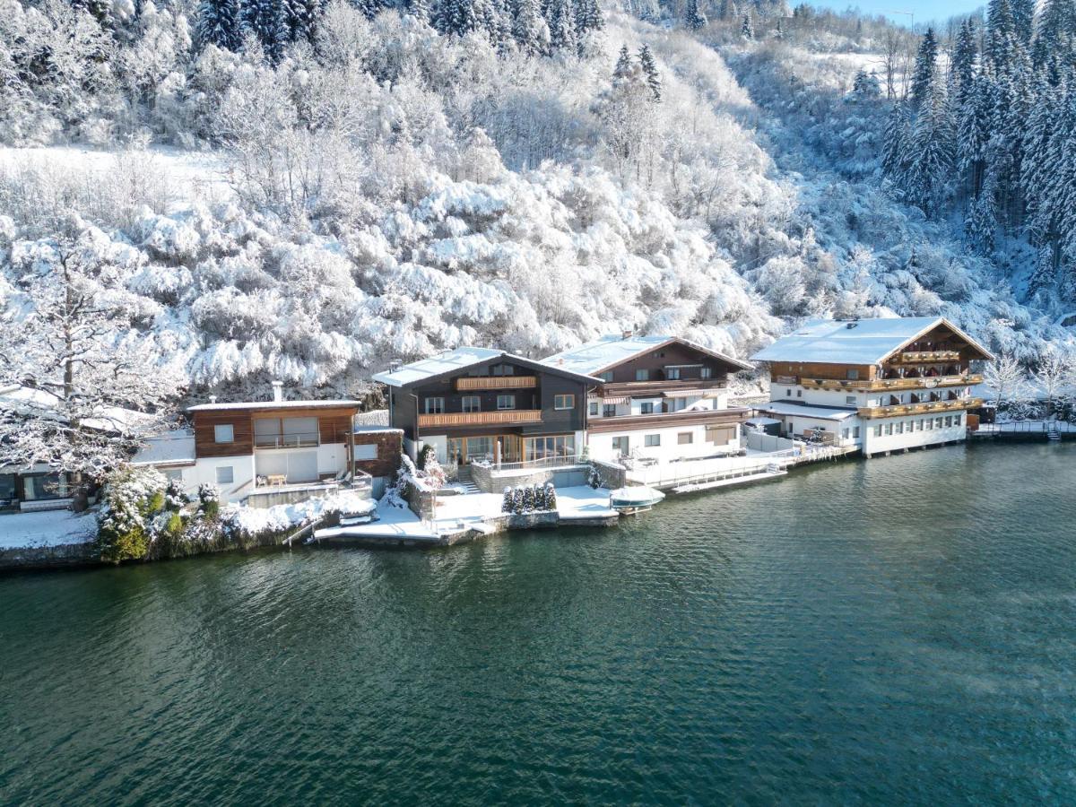 Finest Lakeside Villa Zell Am See By All In One Apartments Erlberg Esterno foto