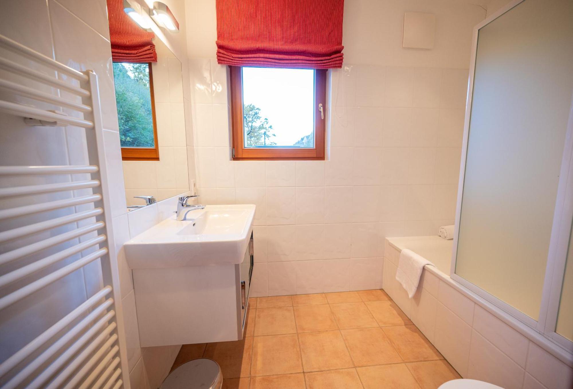 Finest Lakeside Villa Zell Am See By All In One Apartments Erlberg Esterno foto