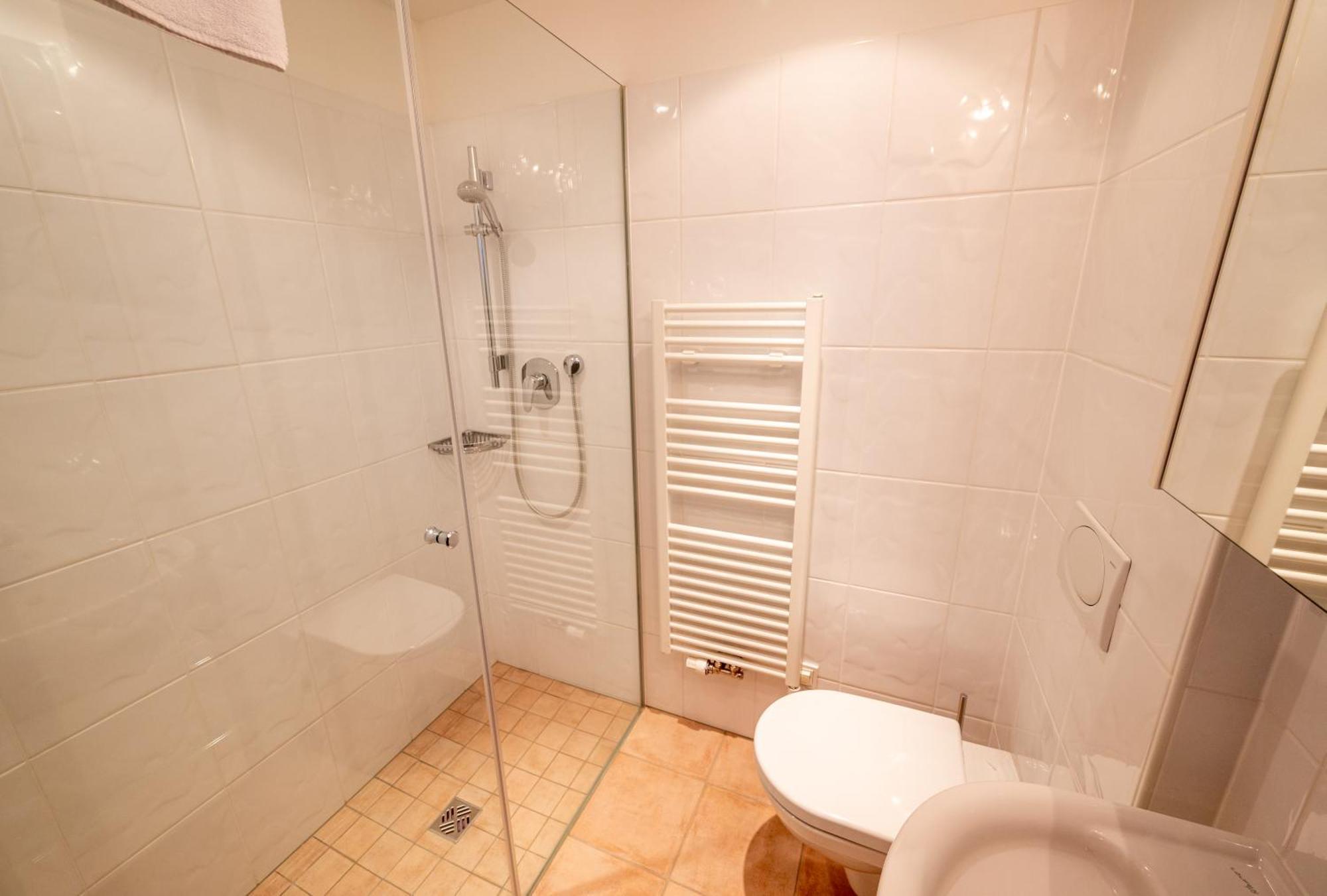 Finest Lakeside Villa Zell Am See By All In One Apartments Erlberg Esterno foto